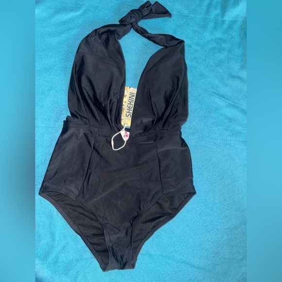 NWT Women’s small, black bathing suit - Picture 2 of 3
